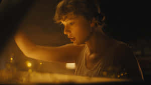 Taylor Swift Folklore Cardigan Still Image Wallpaper