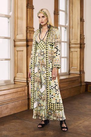 Temperley London Blonde Model Wallpaper