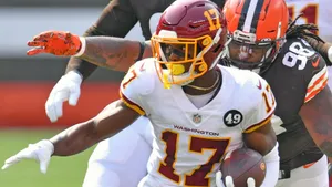 Terry Mclaurin Football Player Washington Commanders Live Wallpaper