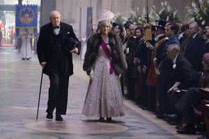 The Crown Winston And Clementine Churchill Wallpaper