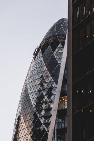 The Gherkin Side View Wallpaper