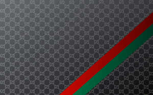 The Iconic Gucci Green Taking The Fashion World By Storm Wallpaper