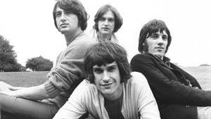 The Kinks Band Posing Together Wallpaper