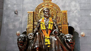 The Majestic Bronze Statue Of Chhatrapati Shivaji Maharaj Wallpaper