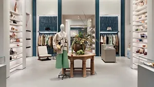 The New L.a. Loewe Store Wallpaper