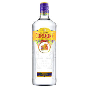 The Timeless Classic: Gordon’s London Dry Gin Wallpaper