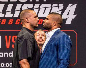 The Ultimate Face-off: Badr Hari Vs Alistair Overeem Wallpaper