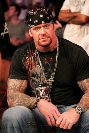 The Undertaker In The Audience Wallpaper