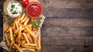 Thick Cut French Fries Wallpaper