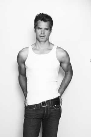 Timothy Olyphant Posing In A Black And White Portrait Wallpaper