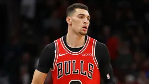 Tired Player Zach Lavine Wallpaper