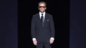 Tom Ford At Catwalk Wallpaper