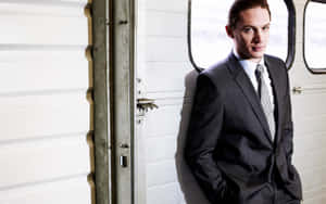 Tom Hardy Gray Suit Wallpaper