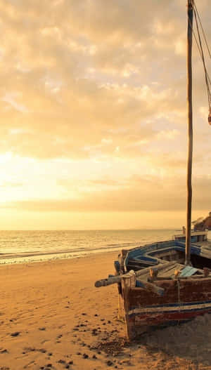 Travel Iphone Boat On Sand Sunset Wallpaper
