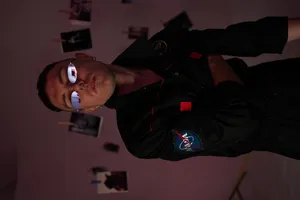 Trendy Men Jumpsuit Wallpaper