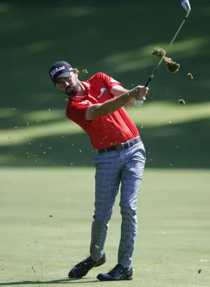 Troy Merritt Grass Flying Wallpaper