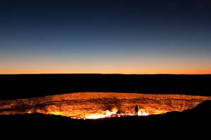 Turkmenistan Door To Hell Wallpaper