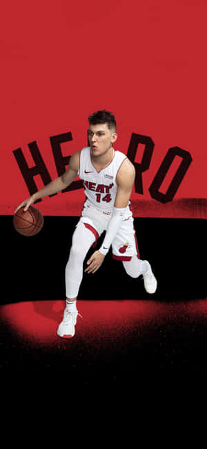 Tyler Herro Hustling For The Win!