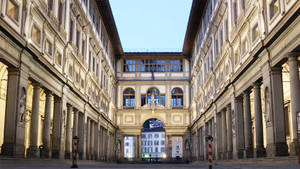 Uffizi Gallery Museum Facade Wallpaper