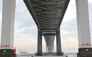 Under The Yokohama Bridge Wallpaper