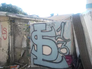 Urban Graffiti Artwork Wallpaper