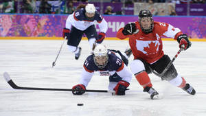 Usa Hilary Knight Canada Hayley Wickenheiser Wallpaper