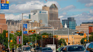 Vehicles On The Streets Of Newark Wallpaper