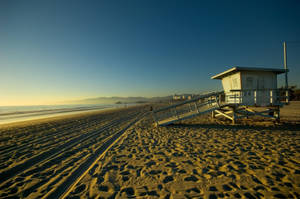 Venice Beach Lifeguard Tower Wallpaper