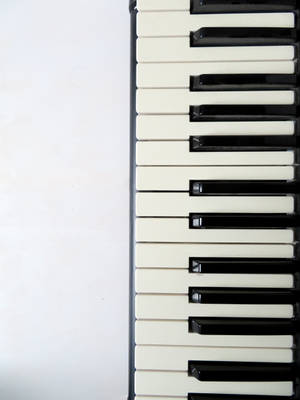 Vertical Musical Piano Wallpaper