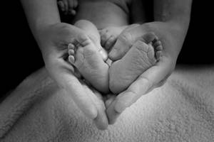 Very Cute Baby Feet Grayscale Wallpaper