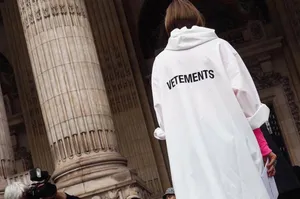Vetements White Raincoat Wallpaper