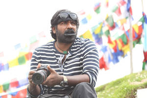 Vijay Sethupathi Holding Camera Lid In Mouth Hd Wallpaper