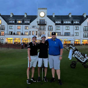 Viktor Hovland With Golf Buddies Wallpaper