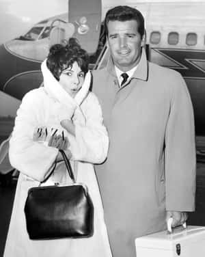 Vintage Airport Fashion James Garner Wallpaper