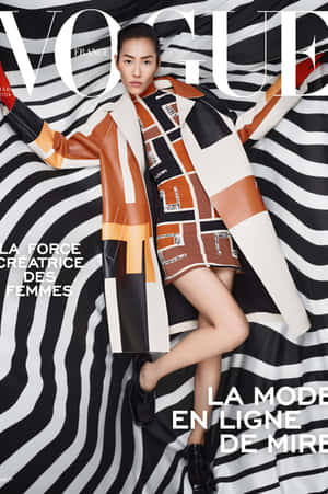 Vogue France Cover Geometric Fashion Wallpaper