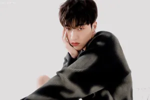 Watanabe Haruto In Black Wallpaper