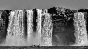 Waterfalls Black Mac Wallpaper