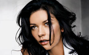 Welsh Actress Catherine Zeta-jones Wallpaper