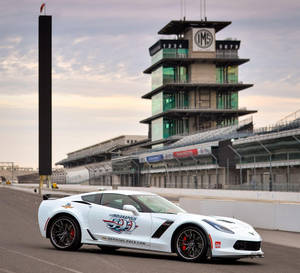 White Sports Car At Indianapolis 500 Wallpaper