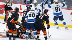 Winnipeg Jets Kyle Connor Team Victory Versus Anaheim Ducks Wallpaper