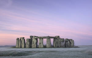 Winter In Stonehenge England Wallpaper