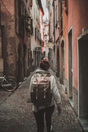 Woman Enjoying World Travel Wallpaper