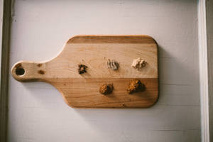 Wooden Board With Spices Pinterest Laptop Wallpaper