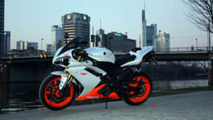 Yamaha Sportbike Urban Backdrop Wallpaper