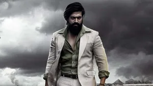 Yash In Kgf Chapter 2 Wallpaper