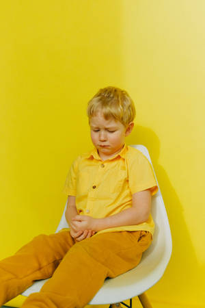 Yellow Aesthetic Crying Sad Boy Wallpaper