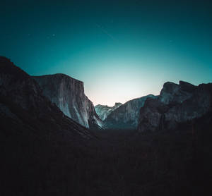 Yosemite Valley During Night Wallpaper